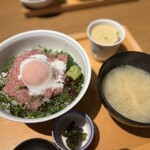 寿司ろばた 八條 - 生ネギとろ丼 1,100円