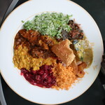 バンダラ ランカ - チキン、だいこん、ゴーヤは辛め。