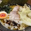 横浜らーめん 壱八家 スカイビル店