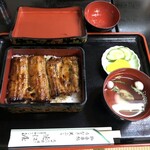 近江屋 - うな重並肝吸い付き