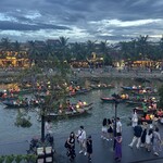 Cargo Club Cafe & Restaurant - 