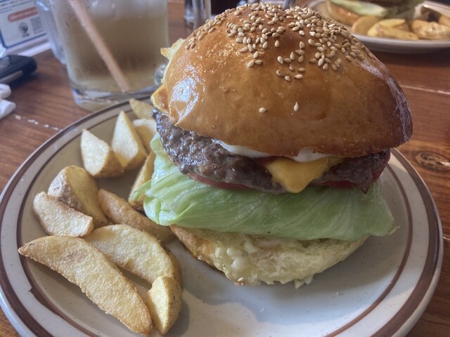 ブーズ バーガー（BOO'S BURGER） - 富良野（ハンバーガー）の写真