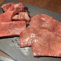 Yakiniku BarBies - 