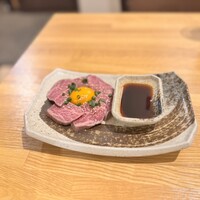 ホルモン焼肉 富や 栄店 - 