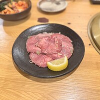 ホルモン焼肉 富や 栄店 - 