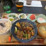 メルシー - なかなかたっぷりの麻婆茄子で美味しかった(๑˃̵ᴗ˂̵)