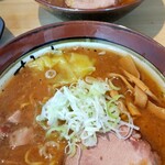 すみれ 中の島本店 - 味噌ラーメン