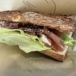 LEON'S COFFEE 神田店 - 