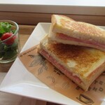 Cafe TIME - ホットサンド500円