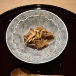 蓬左茶寮 - 松茸と宮崎牛サーロインの炒め煮