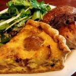 パーラー江古田 - 豚とねぎとじゃがいものキッシュセット♪