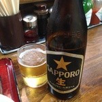 ビールはサッポロ黒ラベル(瓶)