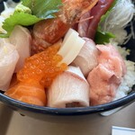 海鮮食堂ISOBA - 海鮮丼アップ②