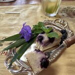 アトリエ ブルーグラス - 