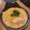 横濱家系ラーメン 武田家 札幌すすきの店