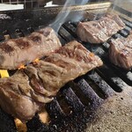 和牛一頭買い 焼肉ホルモン黒野 - 