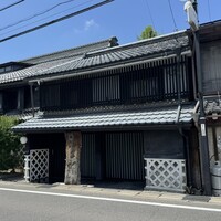 ヒカリヤ ニシ - 
