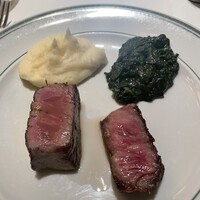 ウルフギャング・ステーキハウス 福岡店 - 焼き方、ミディアムレア