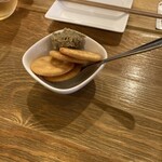 イザカヤキツネ - 