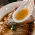 RAMEN MATSUI - 透き通ったスープは何ともいえない上品な味でした。