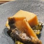 壮士 - 下には胆和えの酢飯