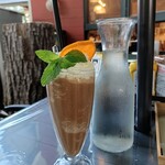 ムースヒルズバーガー - 