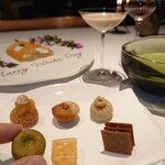 レフェルヴェソンス - ヘーゼルナッツと昆布の練り切り