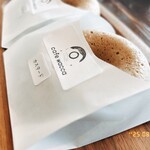 cafe wacca - 出来たて熱々をいただける焼きドーナツ