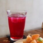 ヨウケル舎 - 自家製しそジュース（630円）