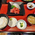 小山食堂 さくら - 料理写真:マグロ角切り定食