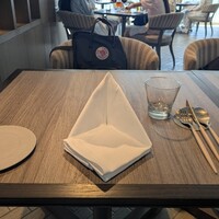 THE HARBOR TERRACE Restaurant - 