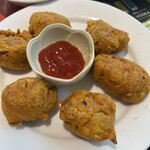 ニュータージマハール - チキンパコラ　子供向けにケチャップ