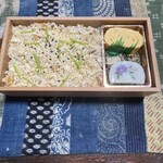 瓔珞 - 1500円の鯛ごはんのお土産｡