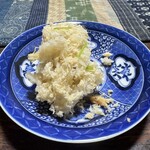 瓔珞 - 鯛と昆布の出汁で炊かれ､淡い風味が変わらぬ美味しさ｡