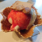 Dundee's Restaurant on the Waterfront - アイスクリーム