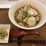 中華そば麦右衛門 - 