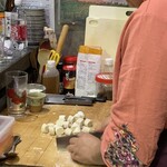 沙漠之月 - 餃子の皮から手作り