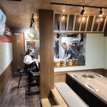 焼肉 ホルモン Beef Boss - 内観