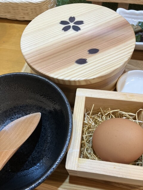 玉子店 たまごダイニング 卵と玉子 （たまごダイニング） - みなと元町