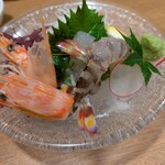 玄海の活魚と糸島直送の食 博多居酒屋 どげん海 - 