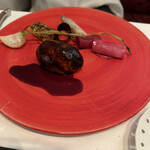 ラ・ブランシュ - ※ツレは鴨のコンフィのパイ包み焼き
      