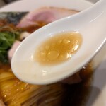 Ramen Break Beats - 醤油スープに鶏油が少々。