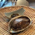 てっぱん料理味味亭 - 肝と黒鮑