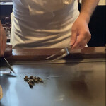 てっぱん料理味味亭 - 鮑の肝