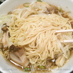 ら～めん　晴々 - 焦がしにんにくラーメン こくがありすっきり風味のにんにく油