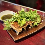 アガリコ餃子楼 - ■パクチージェノベーゼ餃子5p ¥630