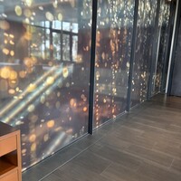 フィリップ・ミル 東京 - 大胆なデザイン　