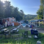 ペンギンが見えるフードコート - 