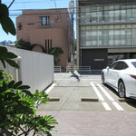 近松 - 次の訪問を楽しみに表へ