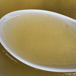 坂内食堂 - 透き通る塩味のスープ　すーっと入ってくる